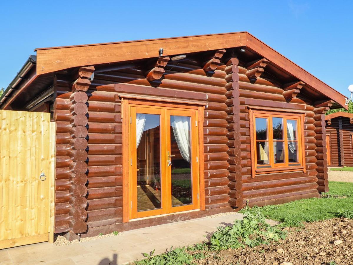 Holly Lodge Oakham Bagian luar foto
