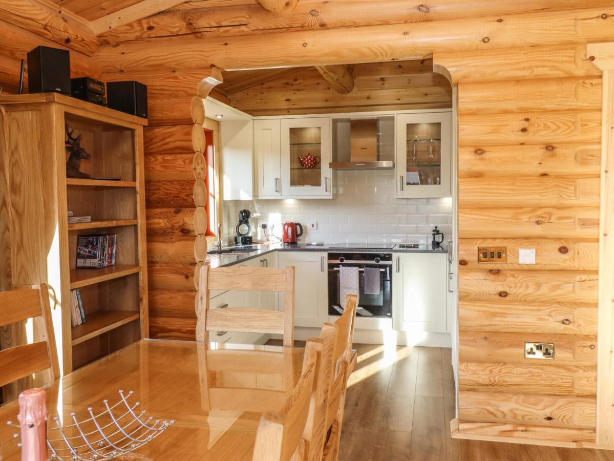 Holly Lodge Oakham Bagian luar foto