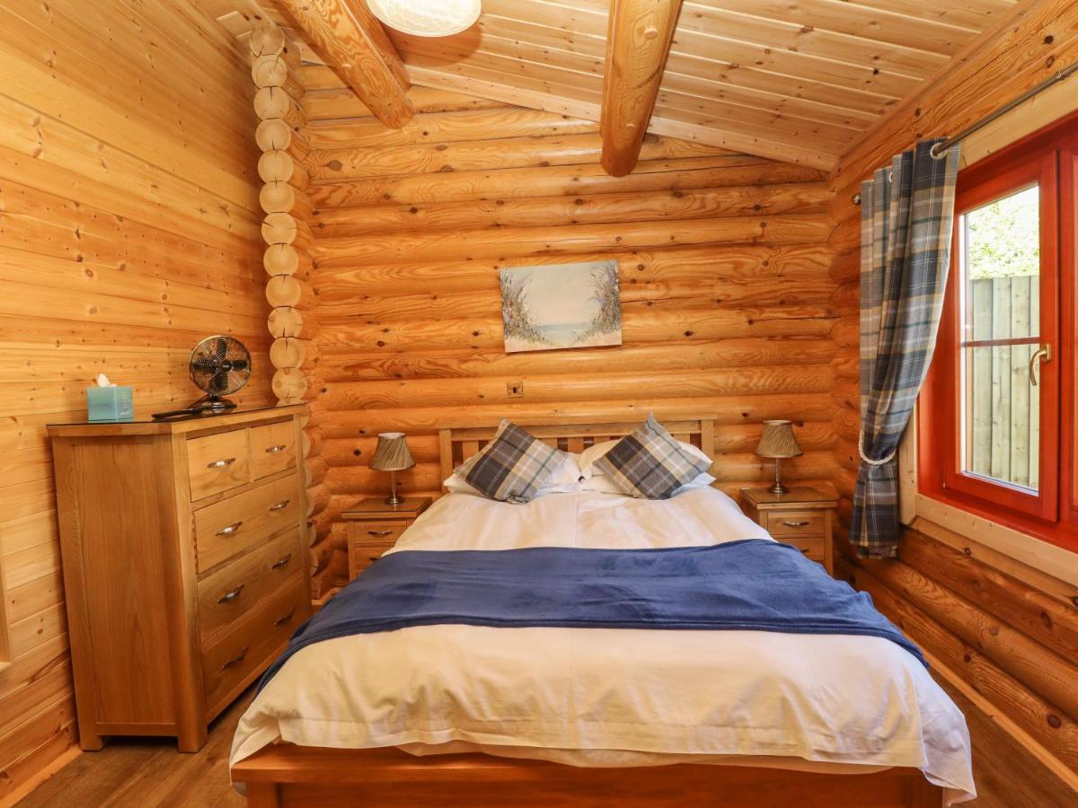 Holly Lodge Oakham Bagian luar foto