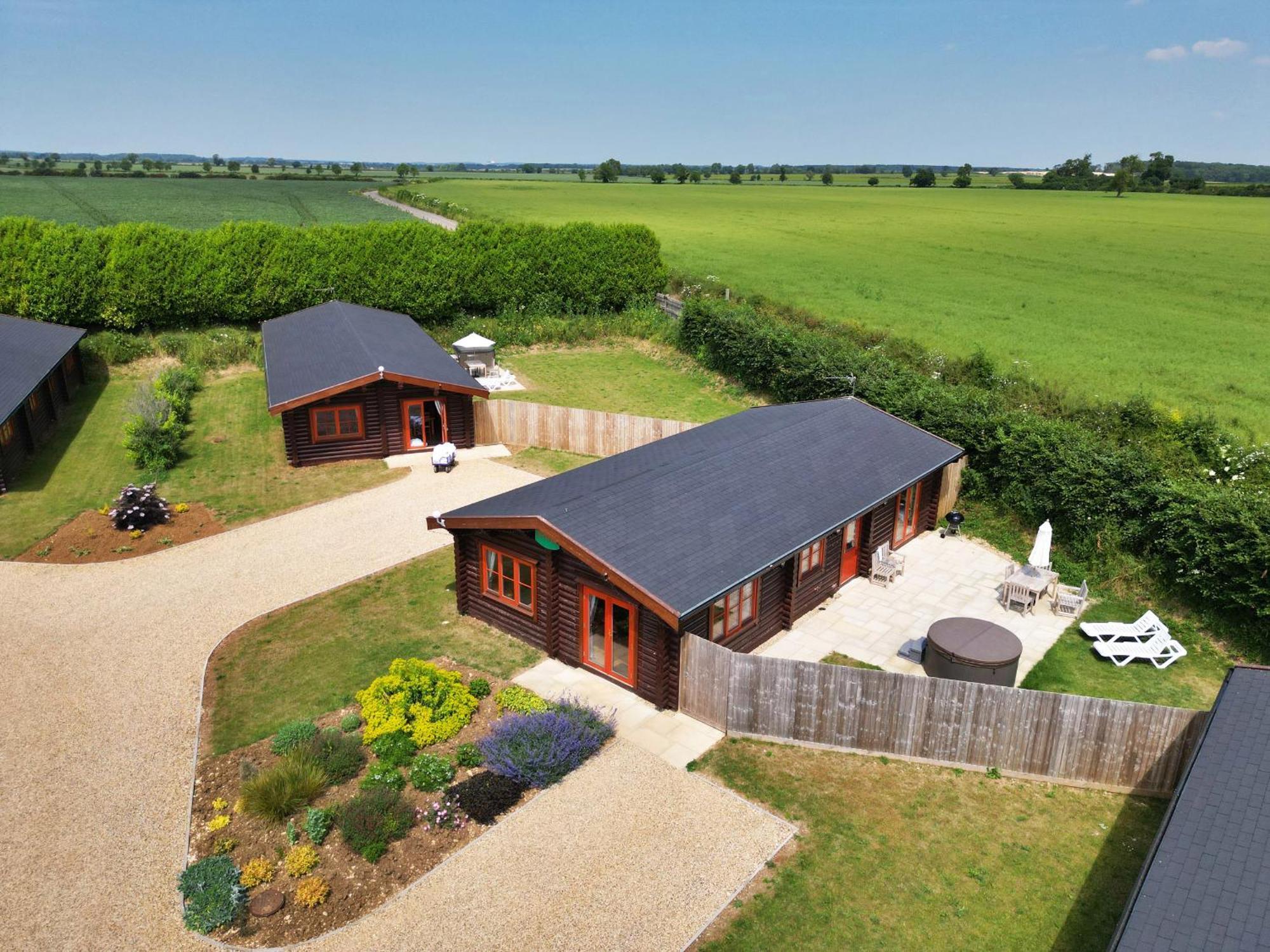 Holly Lodge Oakham Bagian luar foto